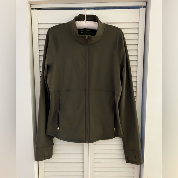 Aritzia Golden Heatform Relay Zip-Up in Dark Olive - Picture 3 of 10